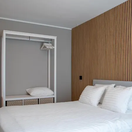 Cozy Ideal For Couples, Families & Groups Apartment Parnu